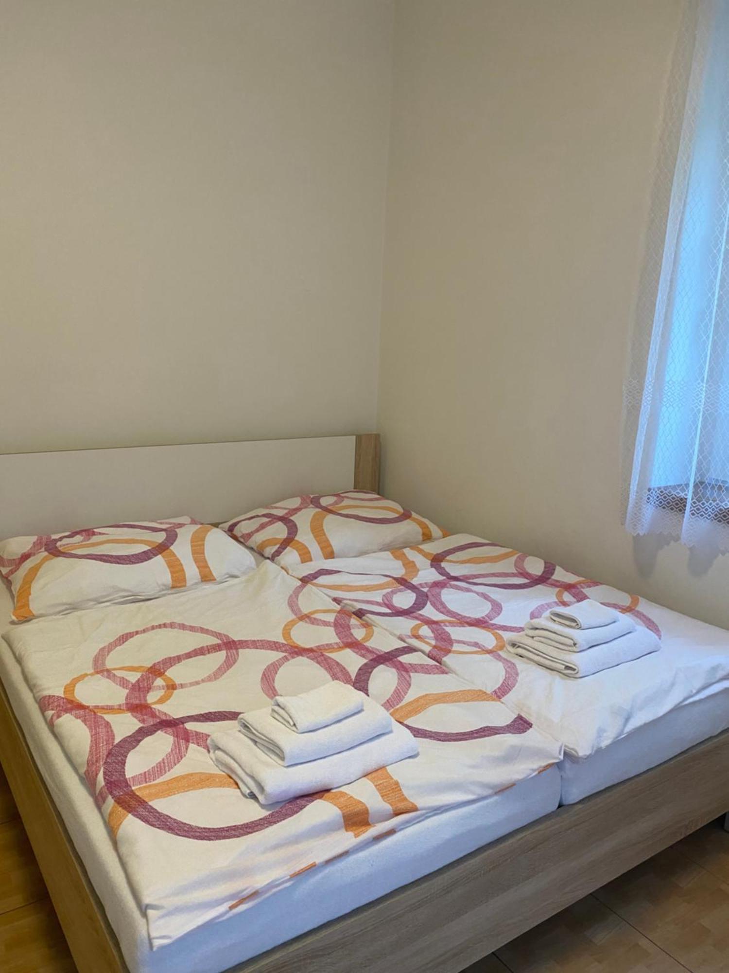 Hrensko 27 Apartmany Екстериор снимка