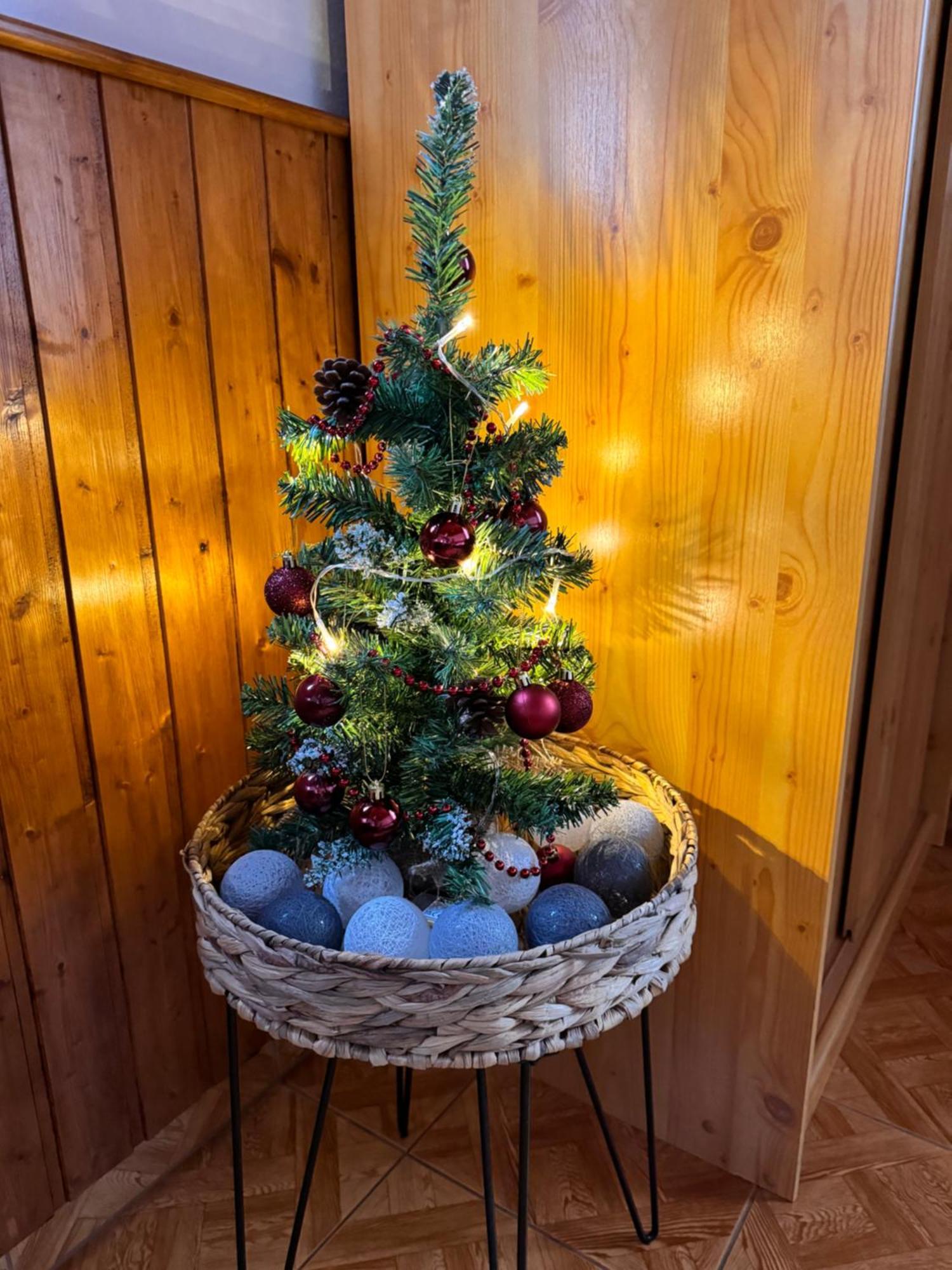 Hrensko 27 Apartmany Екстериор снимка